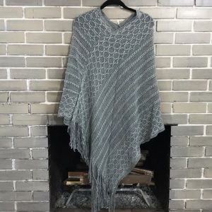 Dazzle poncho dark gray New Boutique Retail